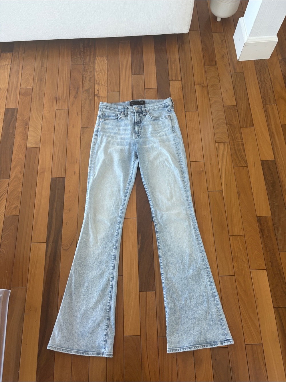 Veronica Beard Beverly Skinny Flare Jeans